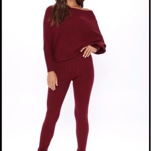 NWT - Burgundy sweater pant set - size XS